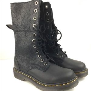 Dr Martens Hazel Boots size 7